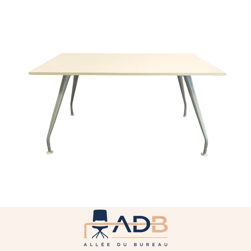 BUREAU INDIVIDUEL