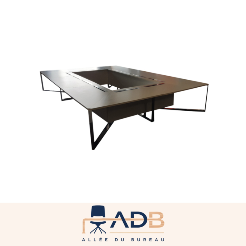 TABLE DE RÉUNION