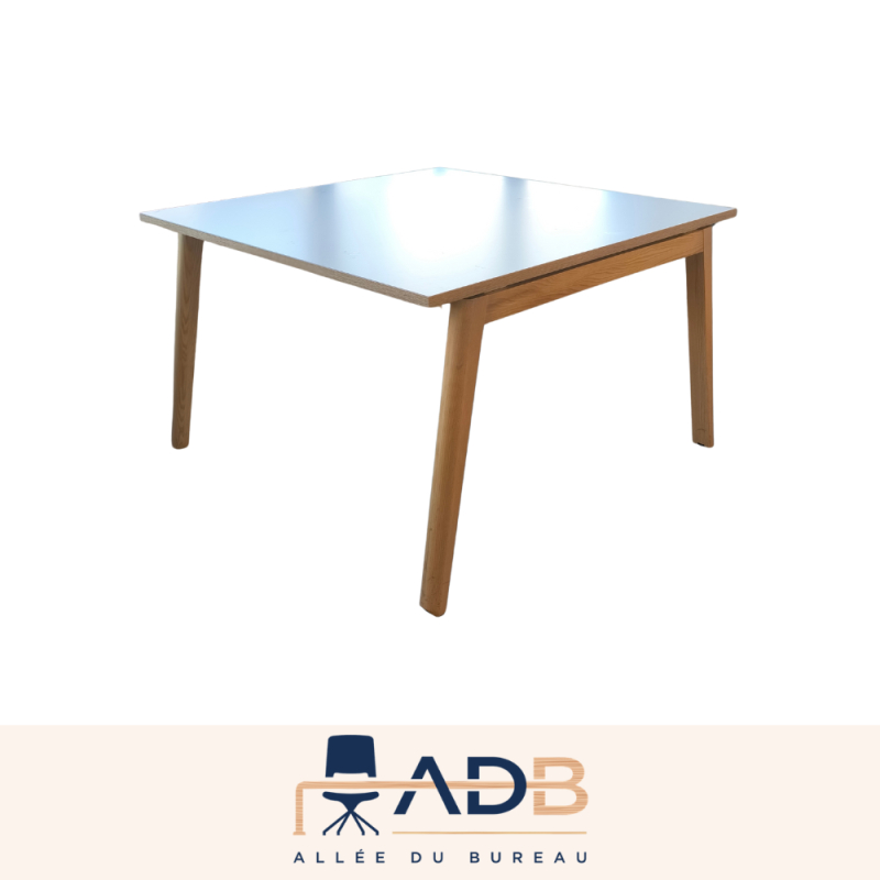 TABLE DE RÉUNION - NARBUTAS