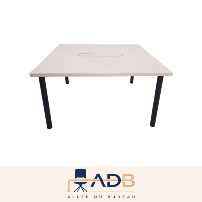 TABLE DE RÉUNION
