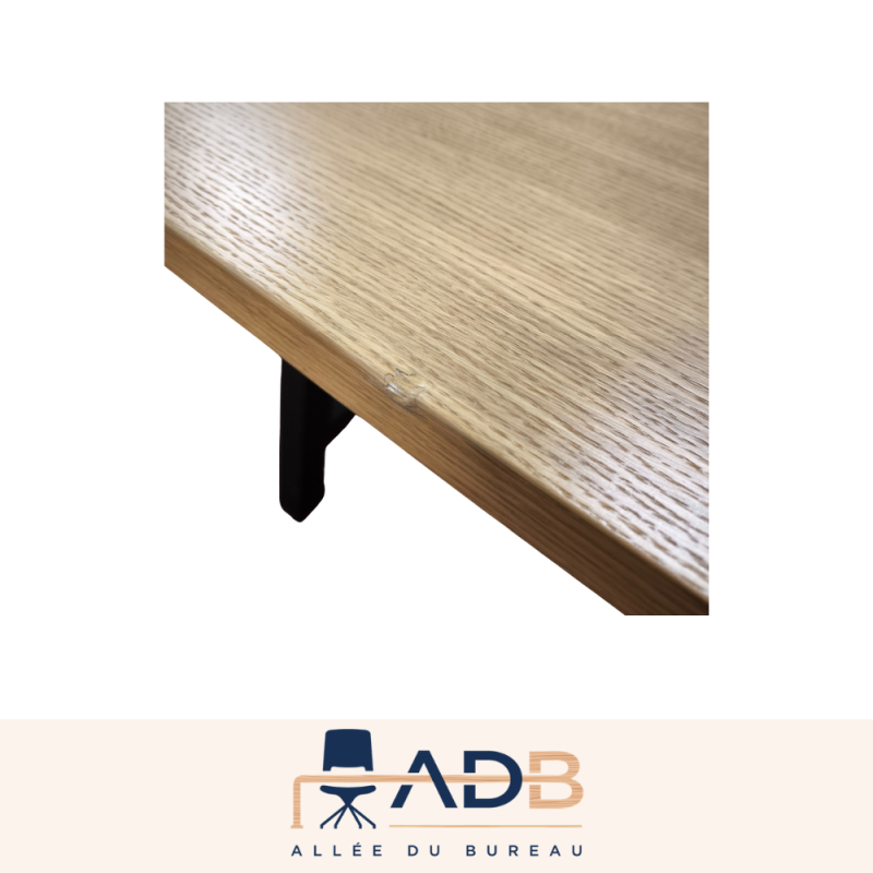 TABLE DE RÉUNION - 8/10 P.