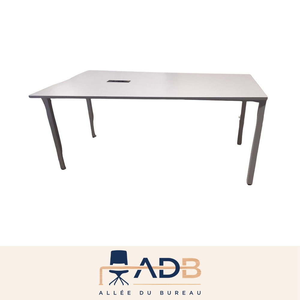 TABLE DE RÉUNION - 7P.