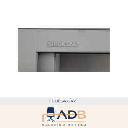 ARMOIRE À RIDEAUX