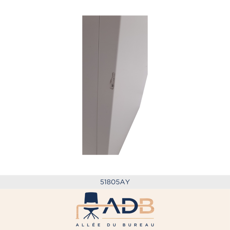 ARMOIRE À RIDEAUX