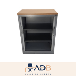 ARMOIRE BASSE À RIDEAUX
