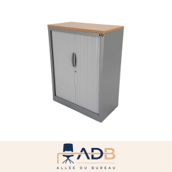 ARMOIRE BASSE À RIDEAUX