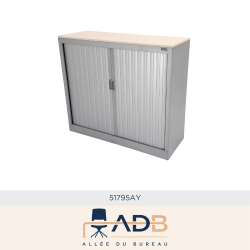 ARMOIRE BASSE À RIDEAUX