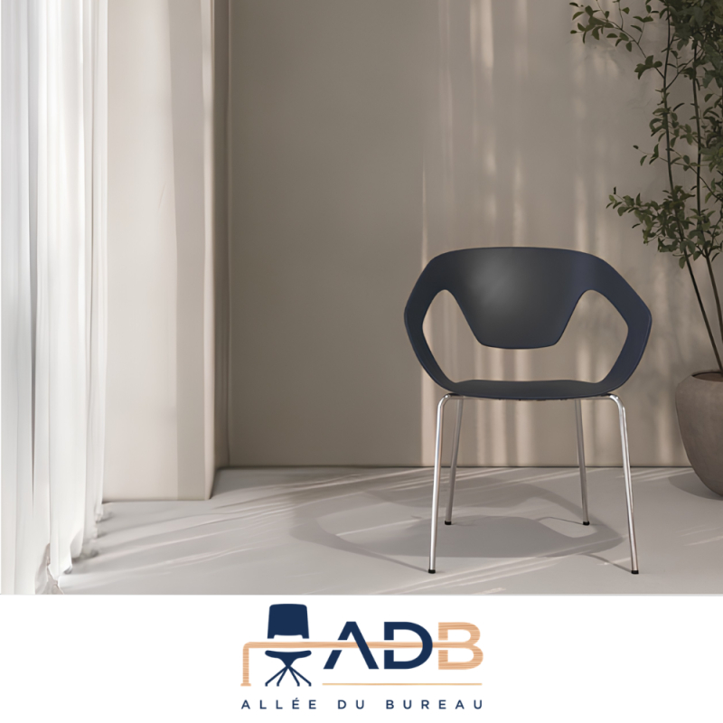 LOT DE 4 CHAISES PVC/MÉTAL - LINER