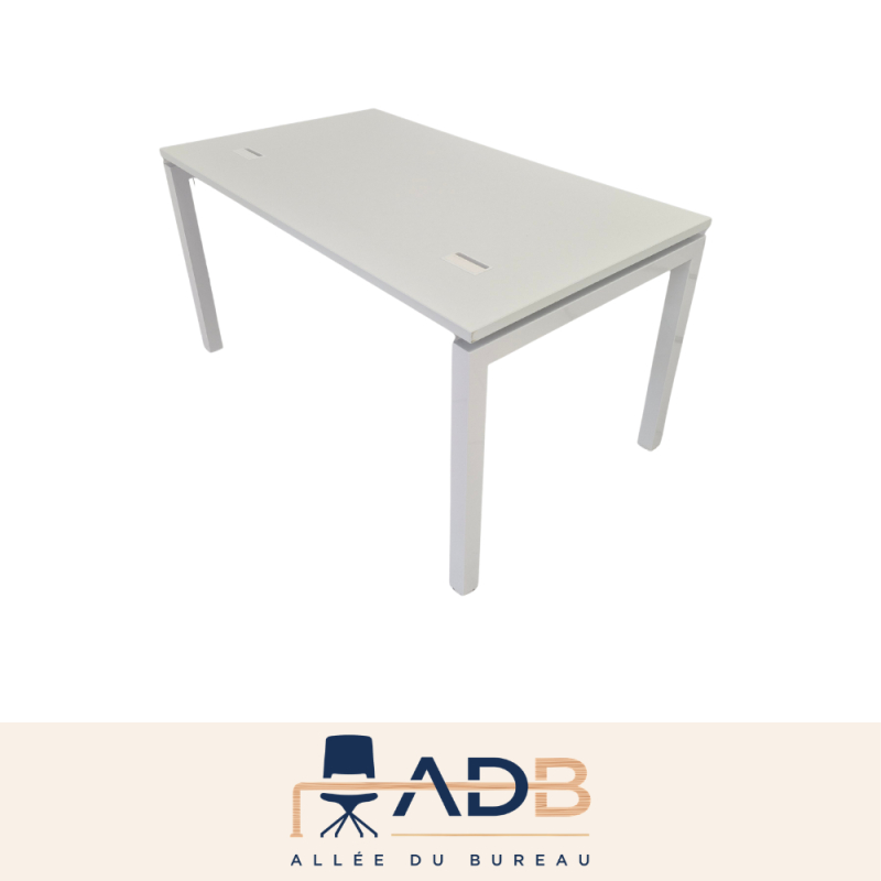 BUREAU DROIT - COLUMBIA