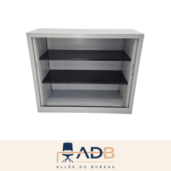 ARMOIRE BASSE À RIDEAUX