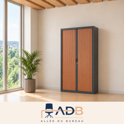 ARMOIRE HAUTE À RIDEAUX