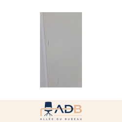 ARMOIRE HAUTE À RIDEAUX