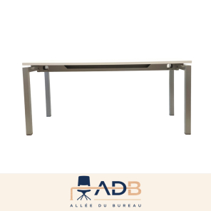 BUREAU INDIVIDUEL