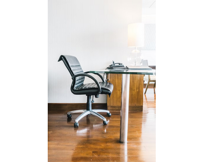 QU'EST-CE QU'UNE BONNE CHAISE DE BUREAU ?