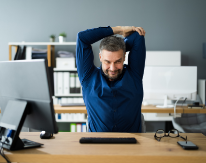 5 EXERCICES SPORTIFS FACILES À FAIRE AU TRAVAIL